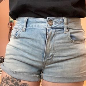 Light wash hi rise American Eagle shorts